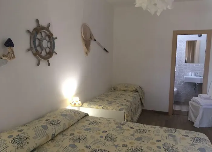 Guest house Casa Maritri Locazione Turistica 3*